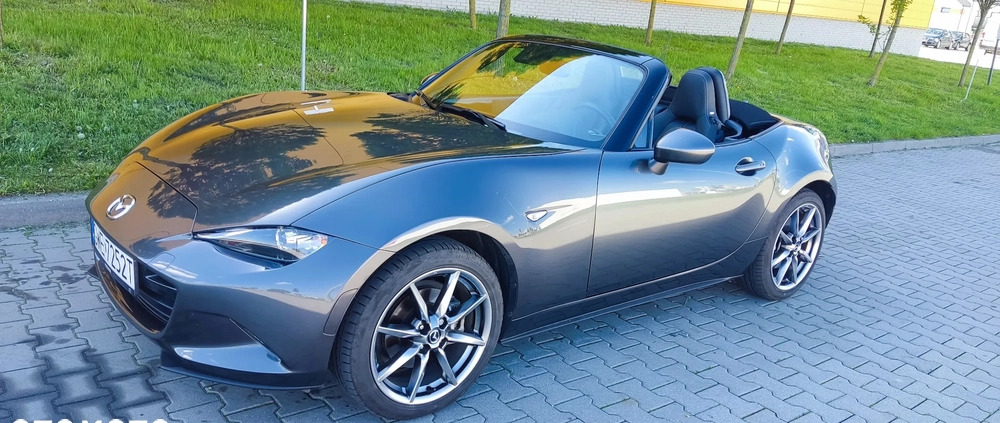 Mazda MX-5 cena 109900 przebieg: 6800, rok produkcji 2022 z Reda małe 106